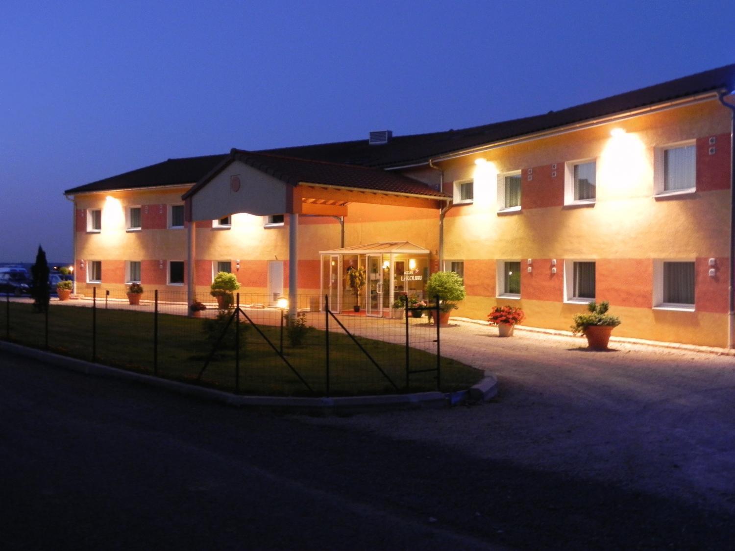 Hotel Le Kolibri Tournus Exteriér fotografie
